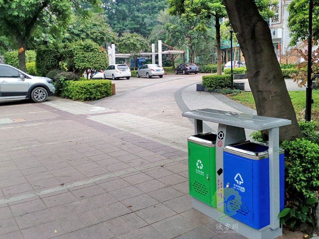 東莞蓮湖公園環(huán)保分類戶外鐵垃圾桶美觀耐用